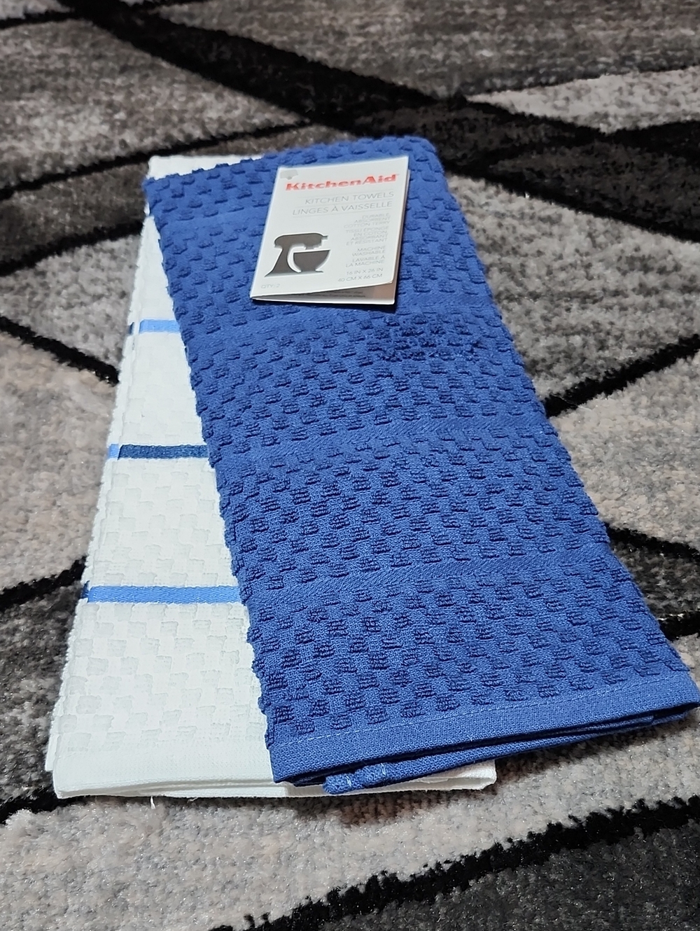 KITCHEN AID 2017 NAVY BLUE/DISIGN 2PC WAFFLE WEAVE KITCHEN TOWELS